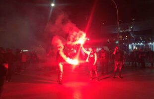 VIDEO+FOTO Atmosferă incendiară în Salonic! Fanii lui PAOK, show după ce Răzvan Lucescu a câștigat Cupa Greciei