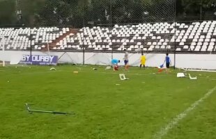 VIDEO Suporterii Stelei au distrus stadionul Rapidului » Ce sancțiuni a dat jandarmeria după Carmen- CSA
