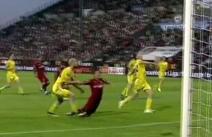 CFR CLUJ - ASTANA // GALERIE FOTO Faze controversate în prima repriză: Ciprian Deac a cerut penalty + gol anulat pentru clujeni