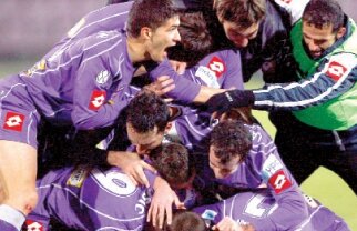 Vin banii din Europa