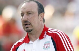 Benitez dă vina pe arbitru pentru înfrîngerea cu Portsmouth