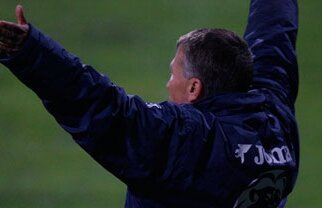 Citeşte aici realizările lui Dan Petrescu în 3 ani pe banca Unirii Urziceni!