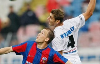 Vali Năstase: "Trebuie să ne autodepăşim cu toţii pentru a salva de la retrogradare"