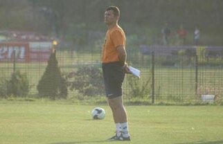 Sabău: "La 16 ani am cîştigat primii bani. Am luat 8000 de lei la un meci, din care jumătate i-am dat tatălui meu"