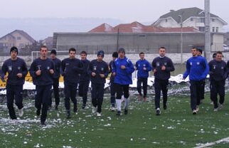 Pandurii s-au reunit fără portari