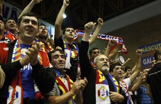 Oltchim învinge pe Itxako şi se califică în grupele principale ale Ligii Campionilor!