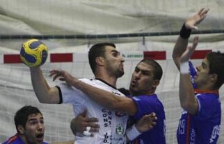 Somaţi de EHF, constănţenii sînt obligaţi să joace mai devreme la Montpellier