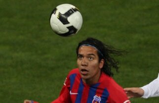 Sabău vrea să-l folosească pe Dayro în banda stîngă