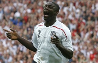 VIDEO / Golul săptămînii! Una dintre cele mai frumoase curse ale unui fundaş în istoria Premier League!