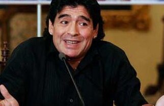 Ca selecţioner, Maradona a convocat aproape 100 de jucători :O