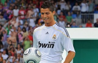 Real joacă pe banii unui interlop albanez