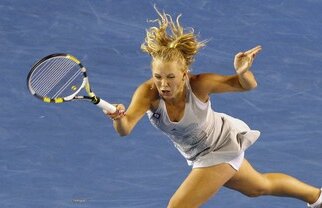 Caroline Wozniacki a pierdut în faţa chinezoaicei Na Li