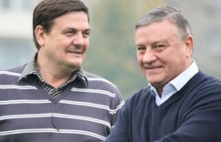 Condescu: "Echipele de liga a 3-a au primit cîte 5000 de lei de la FRF înaintea alegerilor" ;)
