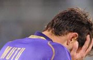 lywyu întreabă pe Mysport: Este Mutu un trişor?