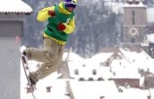 Vezi un superconcurs de freestyle pe snowboard şi schiuri la Braşov!