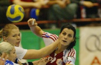 Narcisa Lecuşanu nu va juca în meciul cu Hypo