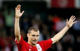 Agentul lui Jovanovic neagă că acesta ar fi semnat cu Liverpool