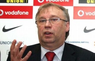 Antrenorul Albaniei: "Putem aduce puncte de oriunde, vom încerca să învăţăm din greşelile trecutului"