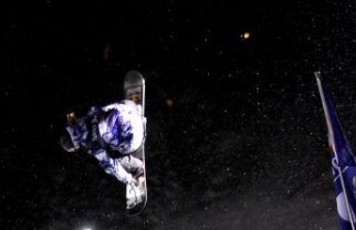 VIDEO / Imagini teribile! Un campion olimpic la snowboard era să moară la antrenament!