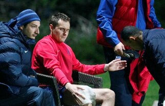 SOS Golanski! Polonezul are probleme la genunchi!