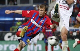 Obiectivele lui Kapetanos: "Întîi Steaua, apoi Mondialul"