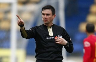 Huub Stevens către Balaj: „Decît să mă umileşti, mă duc singur în tribună”