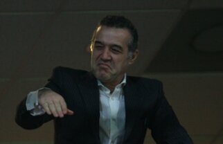 Gigi Becali: "Porumboiu mi-a zis că fac degeaba totul că tot pe 5 termin, jocurile sînt făcute!"
