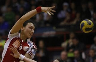 Oltchim: Puls 200! Vîlcencele au învins cu mari emoţii campioana Europei!