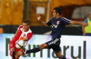 Internaţional Curtea de Argeş - Dinamo / Echipele de start