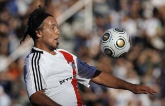 Fabbiani e cu moralul la pâmînt după separarea de soţie! Află de ce a luat în greutate!