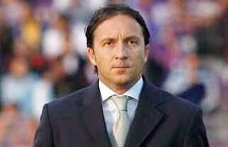 Mihai Stoica: "Ar fi o mare lovitură ca Rapid să piardă meciul cu Poli la masa verde"