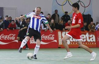 Porumboiu şi fotbaliştii Vasluiului au făcut spectacol alături de Gazeta la liceu » Goluri de Oscar