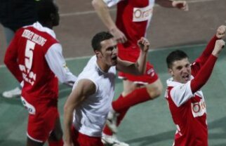 Vezi cum şi-a motivat Ţălnar elevii înainte de derby-ul cu Steaua