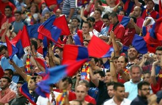 Steaua a decis să respecte sentinţa şi să le permită fanilor interzişi accesul pe stadion