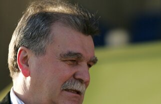 Dinu Gheorghe: "Avem probleme financiare, dar pînă la faliment e cale lungă"