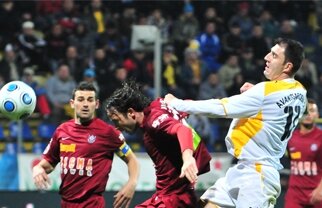 Comentăm împreună duelul dintre Braşov şi CFR Cluj! Rămîne Vasluiul lider?