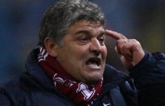 Andone: "Doar jucătorii mă pot ajuta. Ei au dus echipa unde e acum, ei o pot readuce pe drumul cel bun"