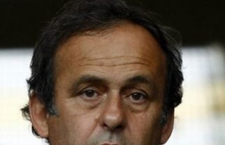 Platini e "şocat şi trist" după accidentul aviatic de la Smolensk