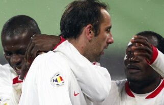 Scarlatache - Moţi in centrul defensivei la Dinamo, Kone - Boştină la mijloc!