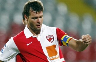 Păun: "Niculae nu i-a dat nici un gol Stelei, eu i-am dat trei într-un sezon"