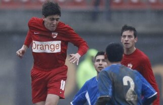 Vezi ce jucători a chemat Ţălnar de la Dinamo 2 pentru meciul de la Bistriţa!