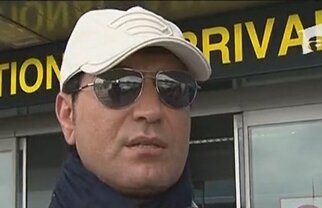 Borcea: "Răzvrătiţii să stea în genunchi în faţa fanilor dacă vor iertare"