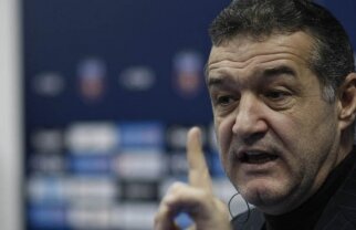 Gigi Becali: "Iancu mai stă cel mult 3 ani în fotbal"