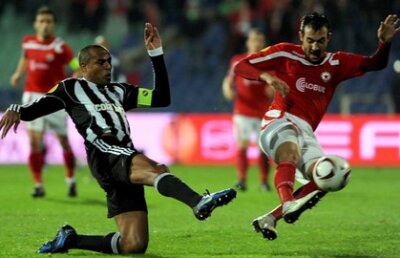 Rapid l-a luat pe Vidanov! E internaţional bulgar şi joacă fundaş central şi dreapta