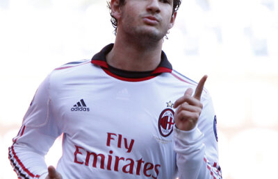 VIDEO! Robinho şi Pato au adus victoria lui AC Milan!