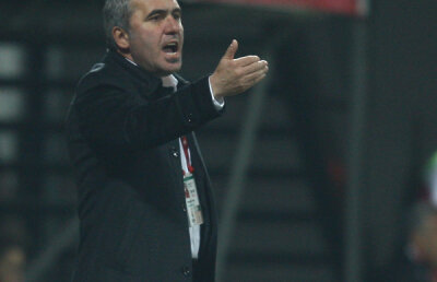Hagi: "Nu mă consider un mare antrenor, dar am făcut lucruri bune şi ca tehnician"