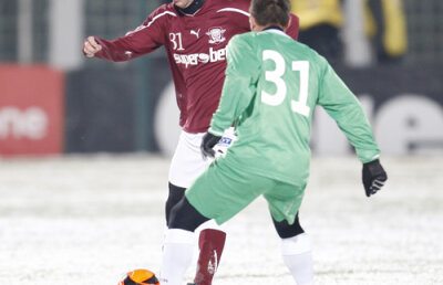 Candido Costa a impresionat ca fundaş dreapta » Lusitan superior