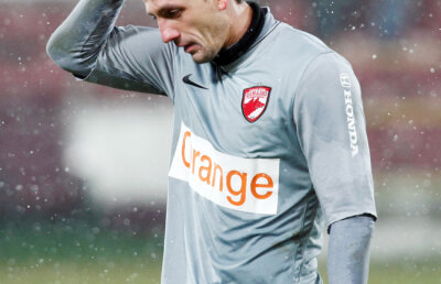 Dolha apără doar la echipa a doua » Andone: "Nu am nevoie de serviciile lui"