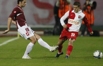 Cum ar putea rata Torje şi Bozovici meciul Rapid - Dinamo