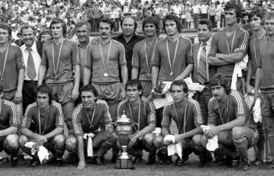 A plecat Piţi, s-a întors Balaci: "Noi, foştii jucători, sîntem alături de echipă şi la greu!"